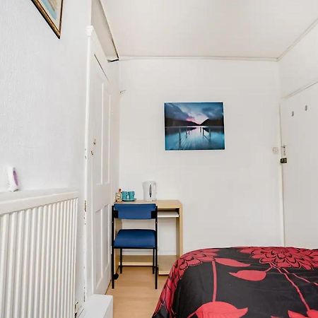 Homestay Near Tottenham Hotspur Stadium Λονδίνο Εξωτερικό φωτογραφία